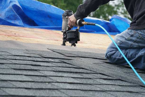 Best Best Roofing Contractors  in Mckinleyville, CA